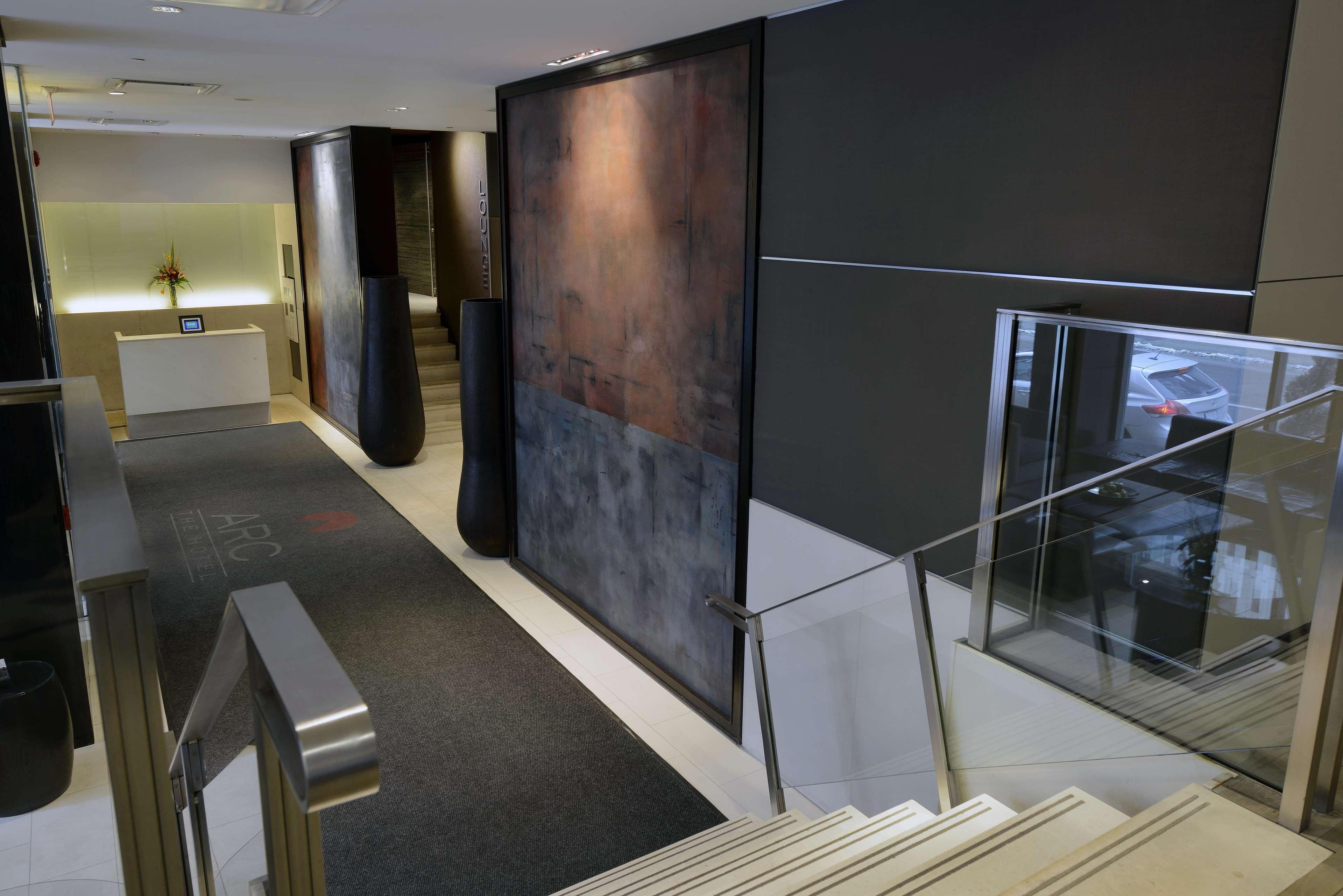 Arc The Hotel